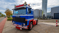 20251019-Tom-Holding-00528